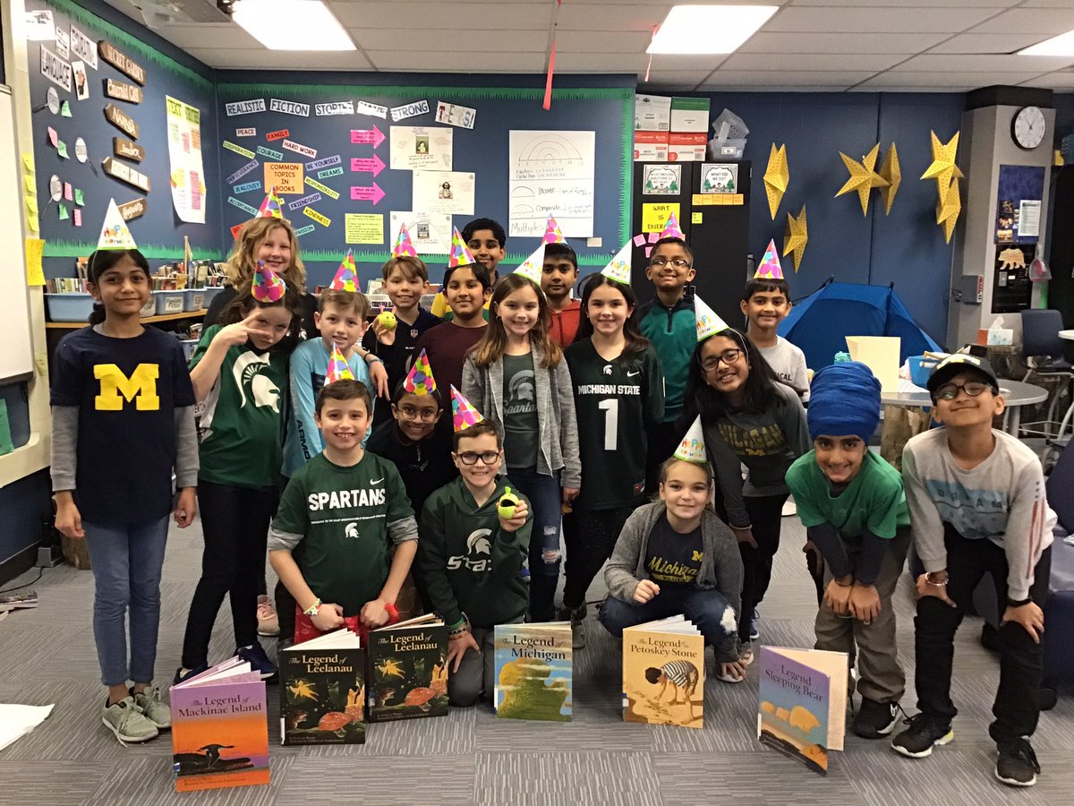 MrsKeeganTSD's tweet photo. We study Michigan all year, so of course we have to celebrate Michigan’s birthday! #happybirthdayMI #january26 #26thstate #schroederdragons https://t.co/5EsGgJwHO6