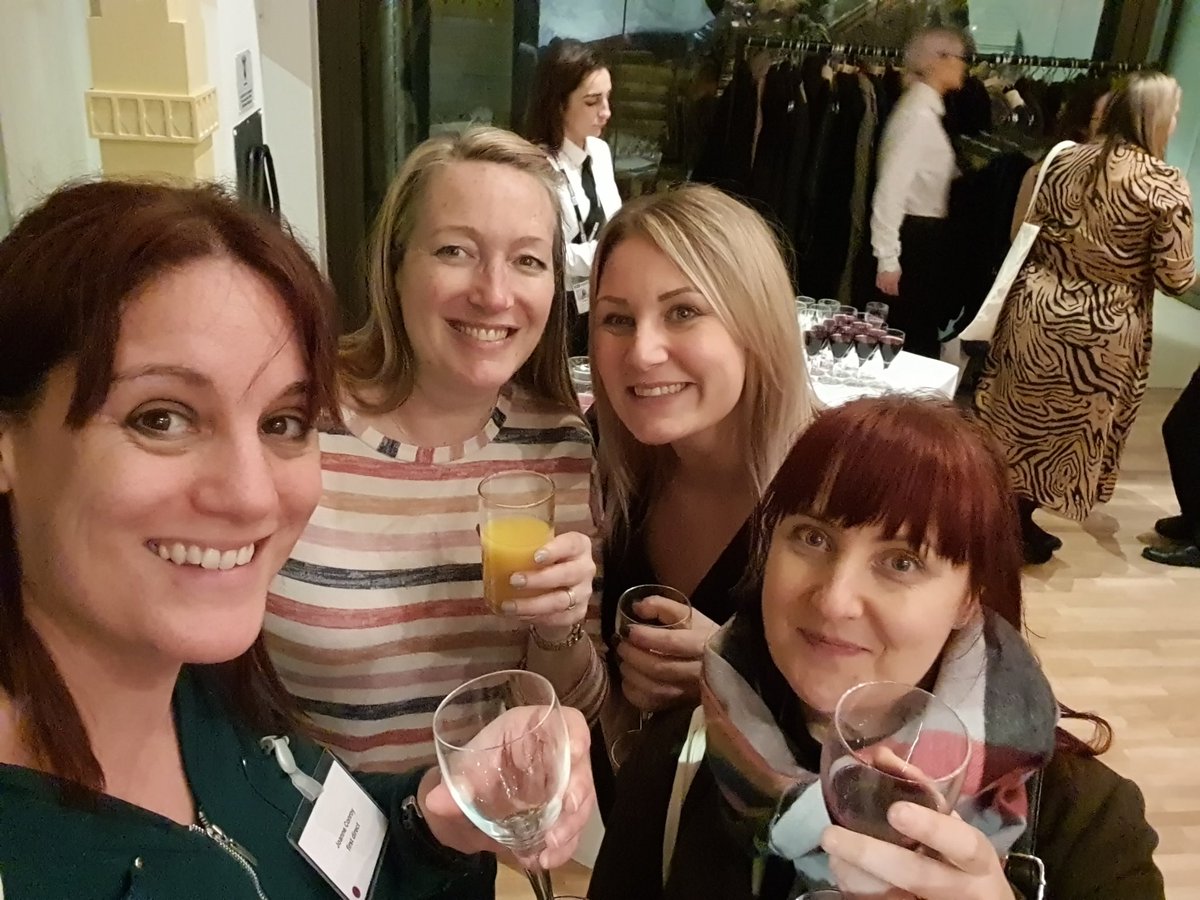 JoanneLConroy's tweet image. A lovely evening with the ladies at last nights @thepahub at the @RoyalArmouries #networkingisfun