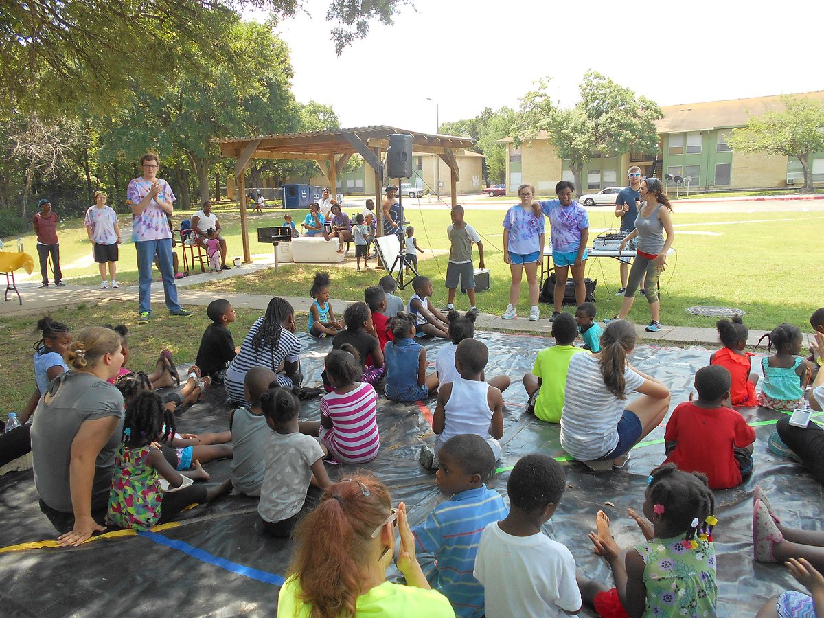 ChristForMyCity's tweet photo. Urban Plunge Testimony:
 “The #urbanplunge helped me to realize that there are too many people in need just to sit around and watch,” said one student from Thanksgiving Lutheran. https://t.co/c2TvqCRpIS