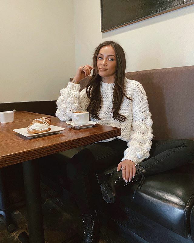 SMLx0's tweet photo. cappuccino, extra foam plz ☁️ just uploaded a new video on my channel! link is in my bio. Hope you guys have a great weekend! 💕 https://t.co/4B3hyFXnUb https://t.co/cm39iBWwEr https://t.co/MXzShE22l2