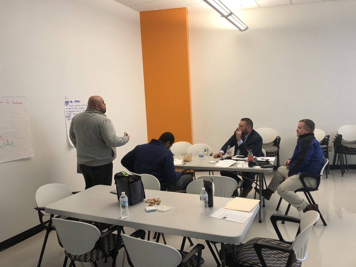 HPSHumanities's tweet photo. Always great to learn with MS &amp; HS leaders @PathwaysAcad https://t.co/3W26qreQWg