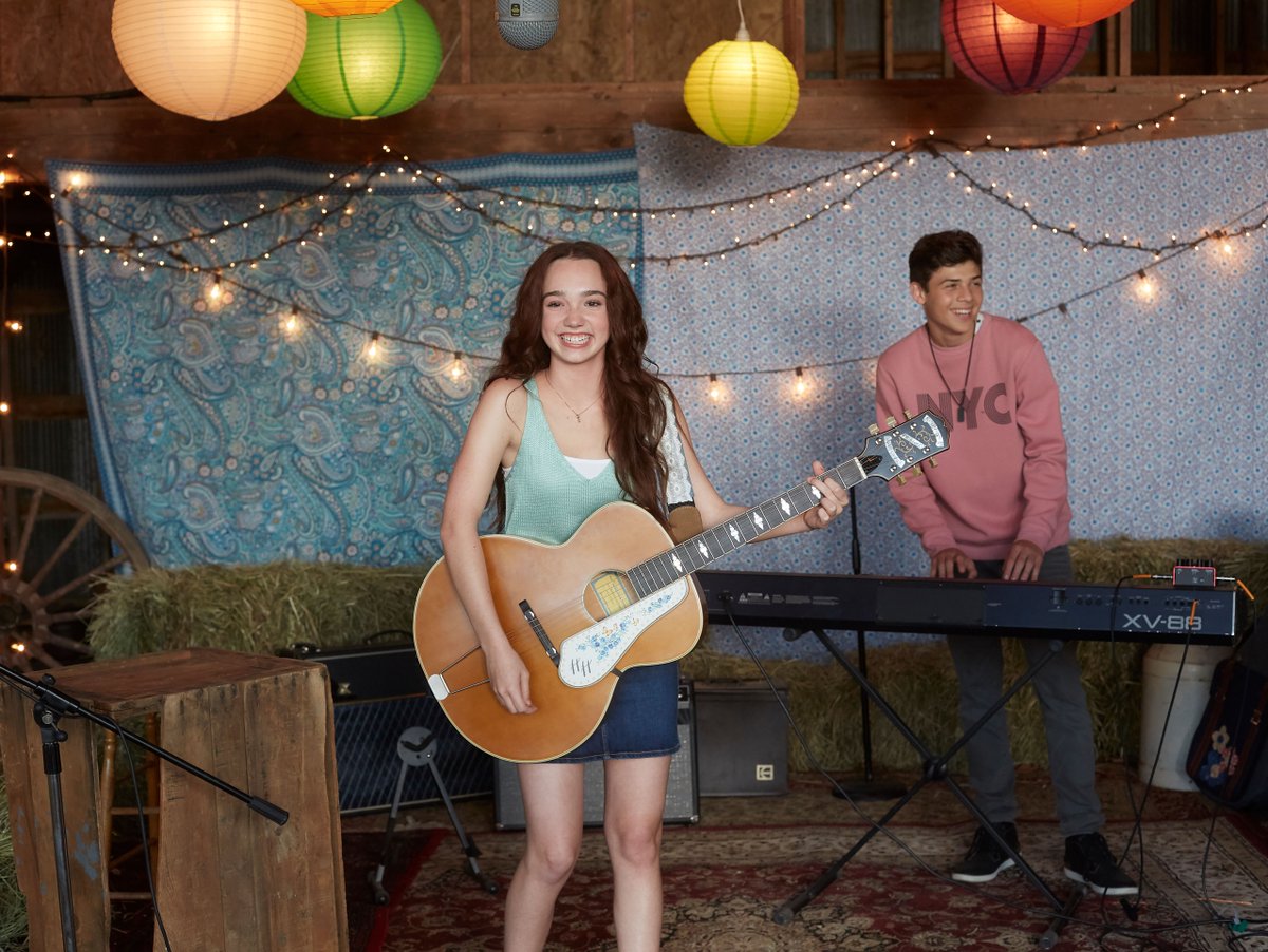 Holly Hobbie Hollyhobbietv Twitter Holly Hobbie Hollyhobbietv Twitter