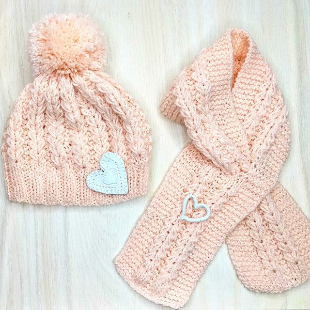 Joannes_Web's tweet photo. Little sneak peek of our February pattern.
.
.
.
#valentines #DIY #diyvalentine #knitting #knittingpatterns https://t.co/Md6DUb3Cft https://t.co/Z10x3OSaw3