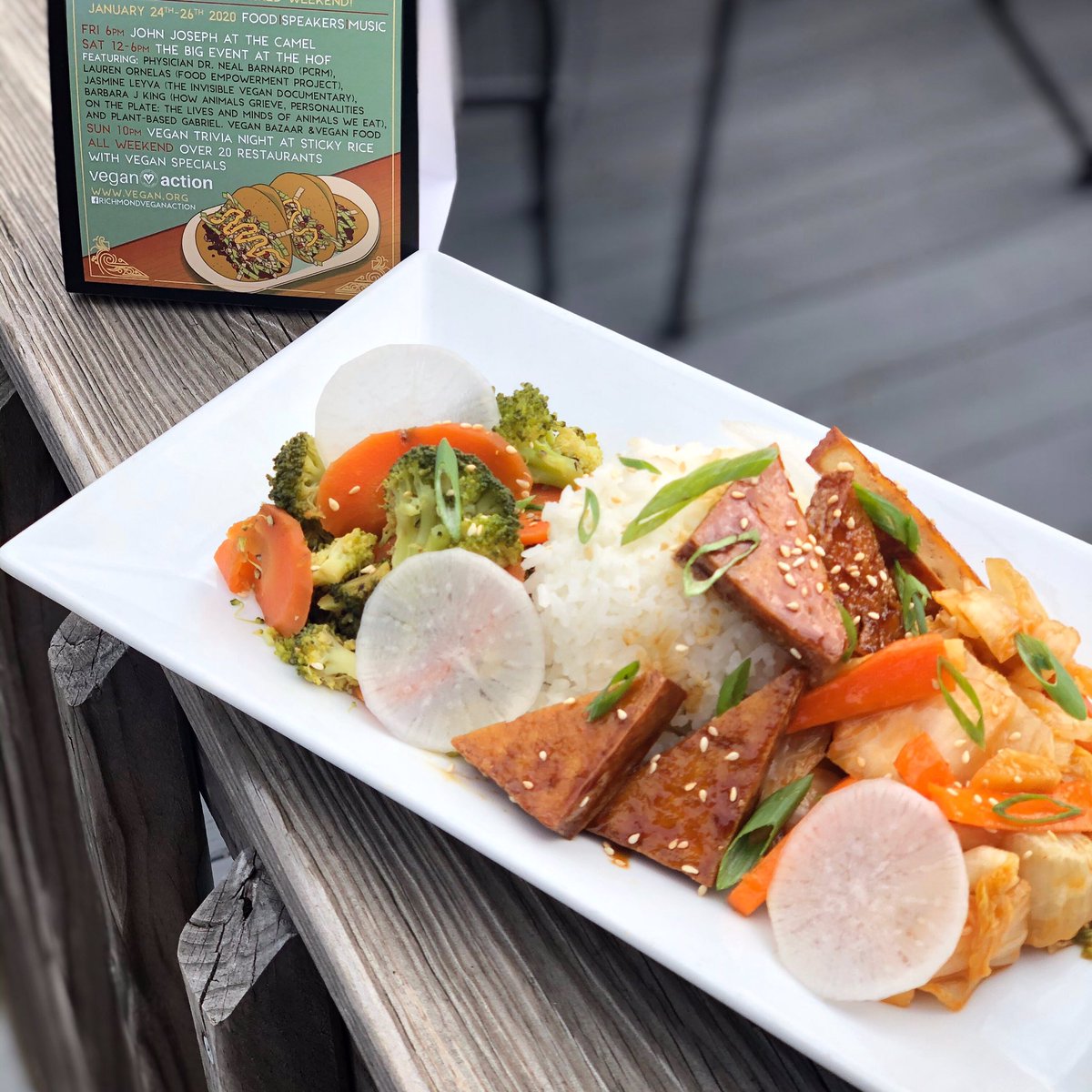V72 is underway! One of the specials we will he serving this weekend is smoked tofu with a maple glaze. Served with steamed rice and spring veggies 🤩🙌🌱

#rva #rvadine #rvaspecials #rvavegan #veganrva #smokedtofu #v72 #veganweekend #veganbbq #mapletofu