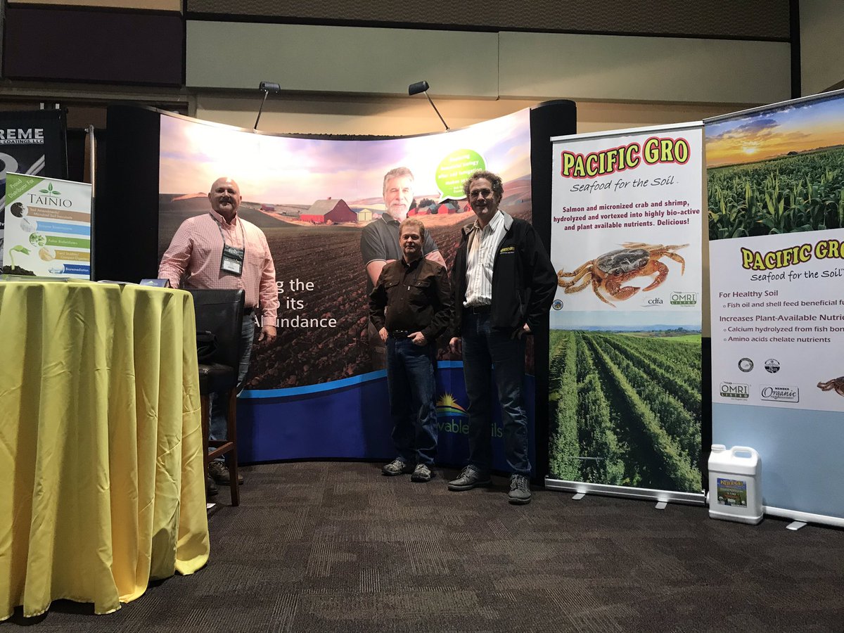MarkDod83185333's tweet photo. Potato conference.   Another win for Pacific Gro    Increasing yields, decreasing sort-outs, improving ROI.    #soilhealth                         Make taters great again😊 https://t.co/0ezTbADwqw