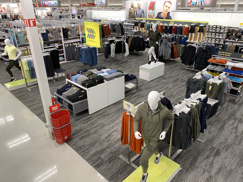 All in for All In Motion! <a href="/Target/">Target</a> #crispyG194 #T1777 #AIM @TiffMisk @dr3wmicha3l <a href="/Becca_Isabel/">Becca Royse</a>