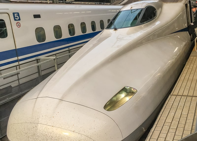 horizon_unknown's tweet photo. Osaka to Kyoto Shinkansen - Japan's Cheapest Bullet Train Ticket
.
https://t.co/rrypEnrION
.
#travel #japan #traveljapan #budgettravel #shinkansen #bullettrain #osaka #kyoto https://t.co/js49HpMWas