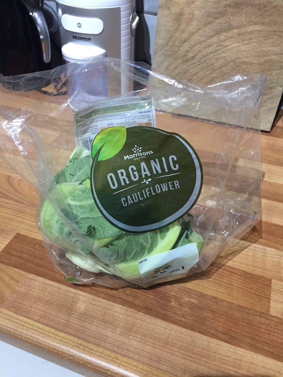 Claire Duck tweet media