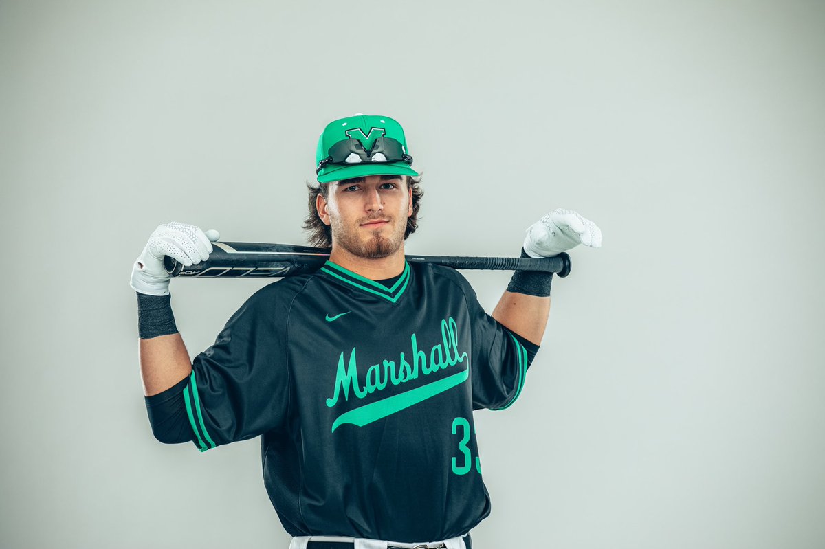 HerdBaseball's tweet photo. ⚾️ SZN is here.🤘

#RiseAsOne | #FridayMOOD https://t.co/3gJLcnl83y