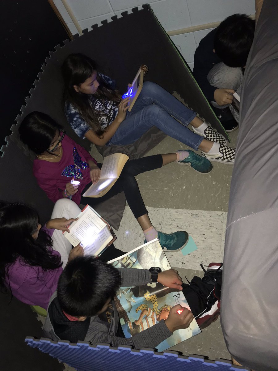 Flashlight Friday independent reading fun! #JMI_knights