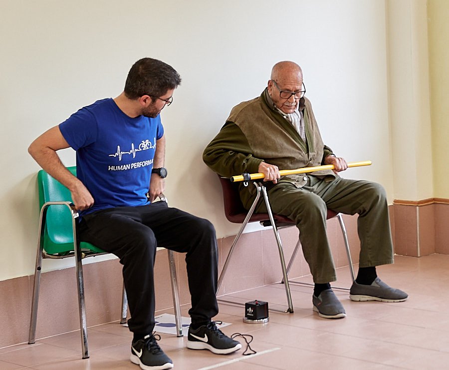 HPSportsSci's tweet photo. Estupenda mañana de valoración de los participantes del #HEALstudy en la residencia Villademar en San Pedro del Pinatar 💪💪💪
Comenzamos 6 meses de entrenamiento de fuerza dirigido y suplementación nutricional junto a un equipo de trabajo multidisciplinar
@umucafd https://t.co/12y1W1X8Sa