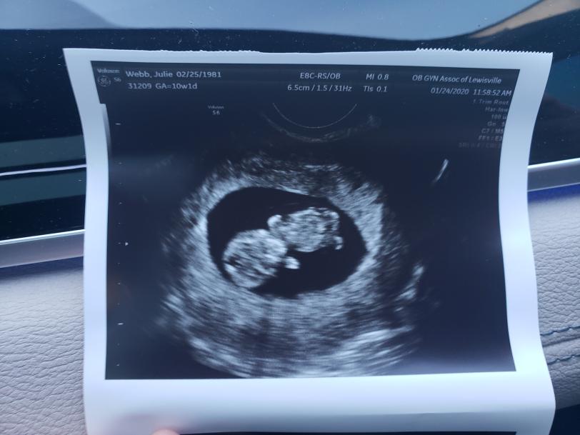 crazedwebguy's tweet photo. Took and L today, but I took an even bigger W here!!😍
#BLESSED #BIGTHINGS2020 #BABYSHOES
@Th3Society
@pluggedinn_ https://t.co/KZoA74ir3q