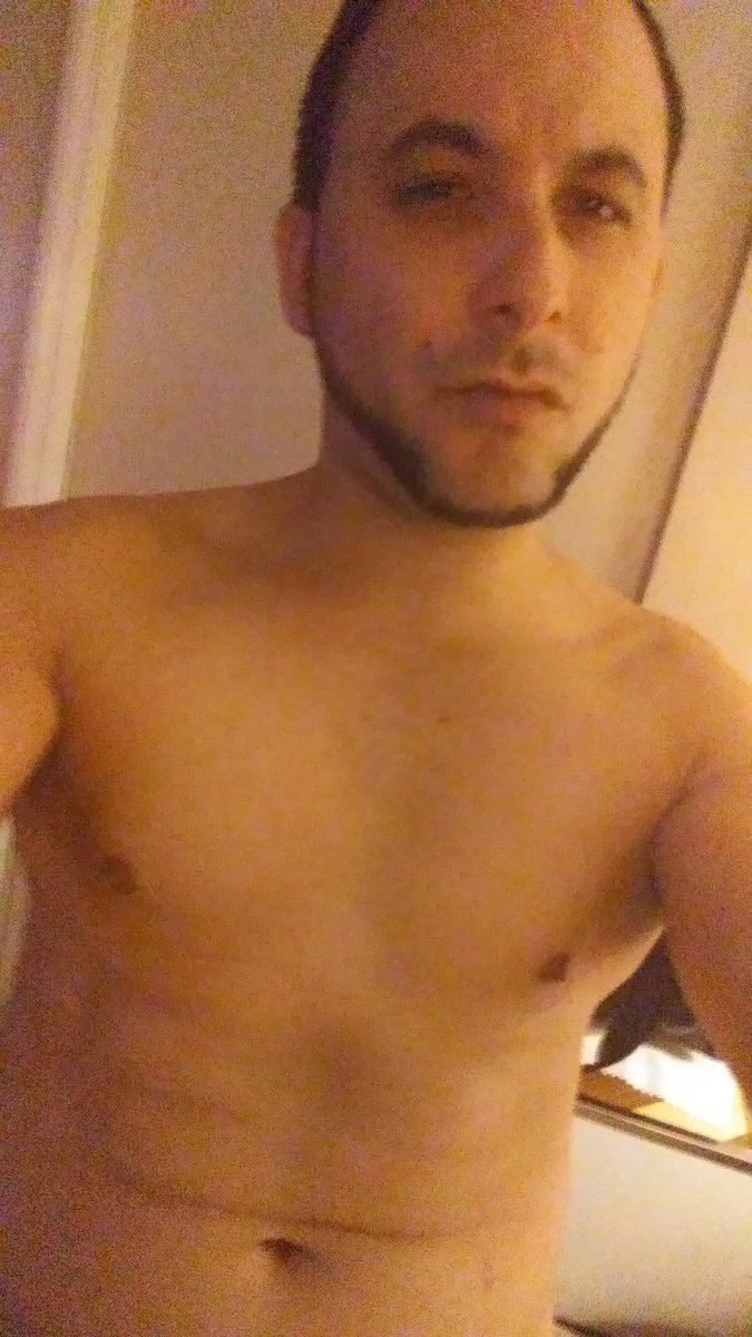 biglobowski85's tweet photo. I am looking for a sexxy amateur female to join me on cam and put on some couple shows 8.5 Dom with females! #hung #8inchpipe
#follow #AmateurVideos #camgirllife #fkme #makemoneyonline https://t.co/664aE4Z1eI