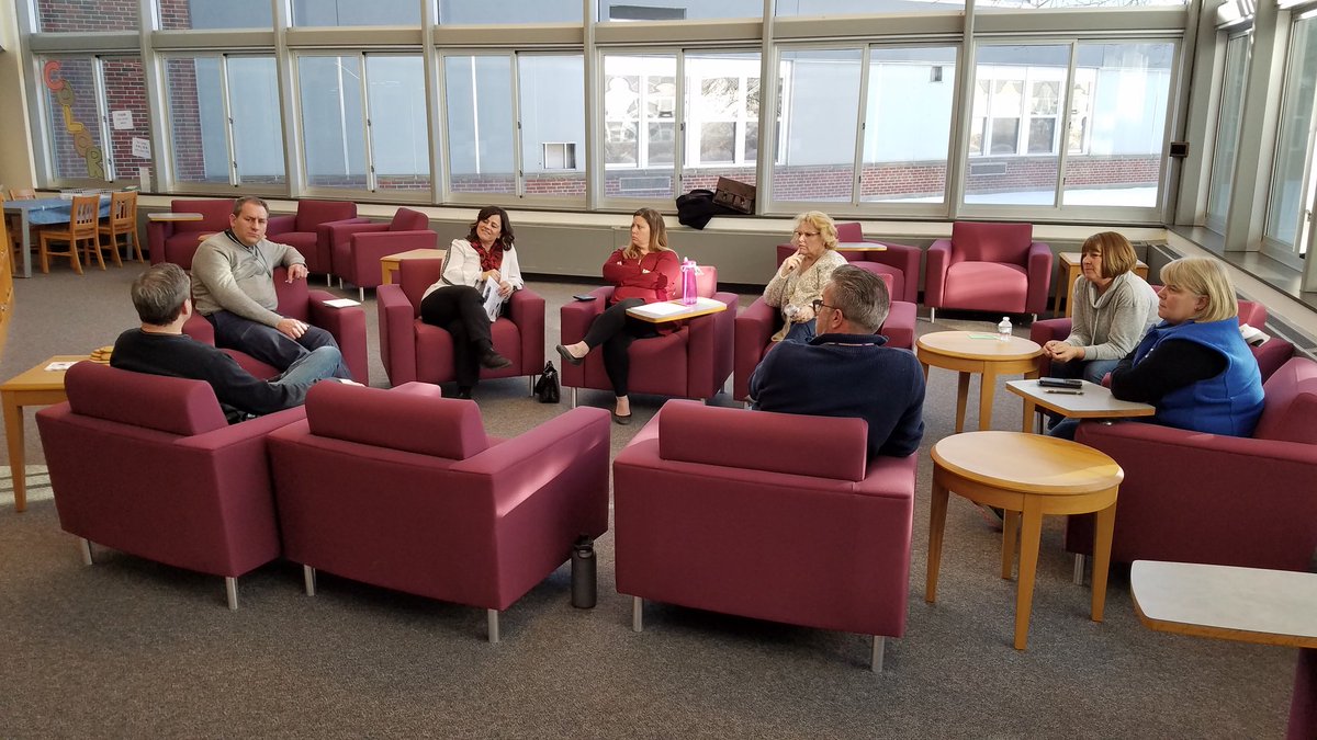 MikeSylofski's tweet photo. Great discussions abt how to build relationship with remote learners in #distancelearning classes. @NericDL https://t.co/jq3k6b9ium