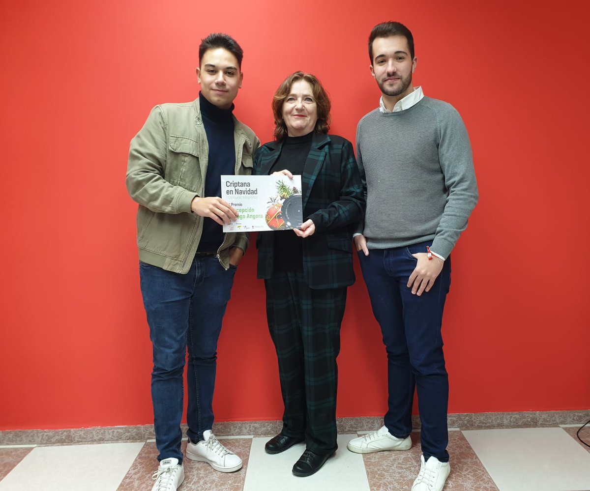 jscriptana's tweet photo. 🎉 Entregados los premios del I Concurso fotográfico Criptana en Navidad!
Damos la enhorabuena a los ganadores @conchiangora Ioana Coman y @donvidelamancha!
#jsCriptana #LaJuventudDeCriptana https://t.co/2w8SrgnBSq