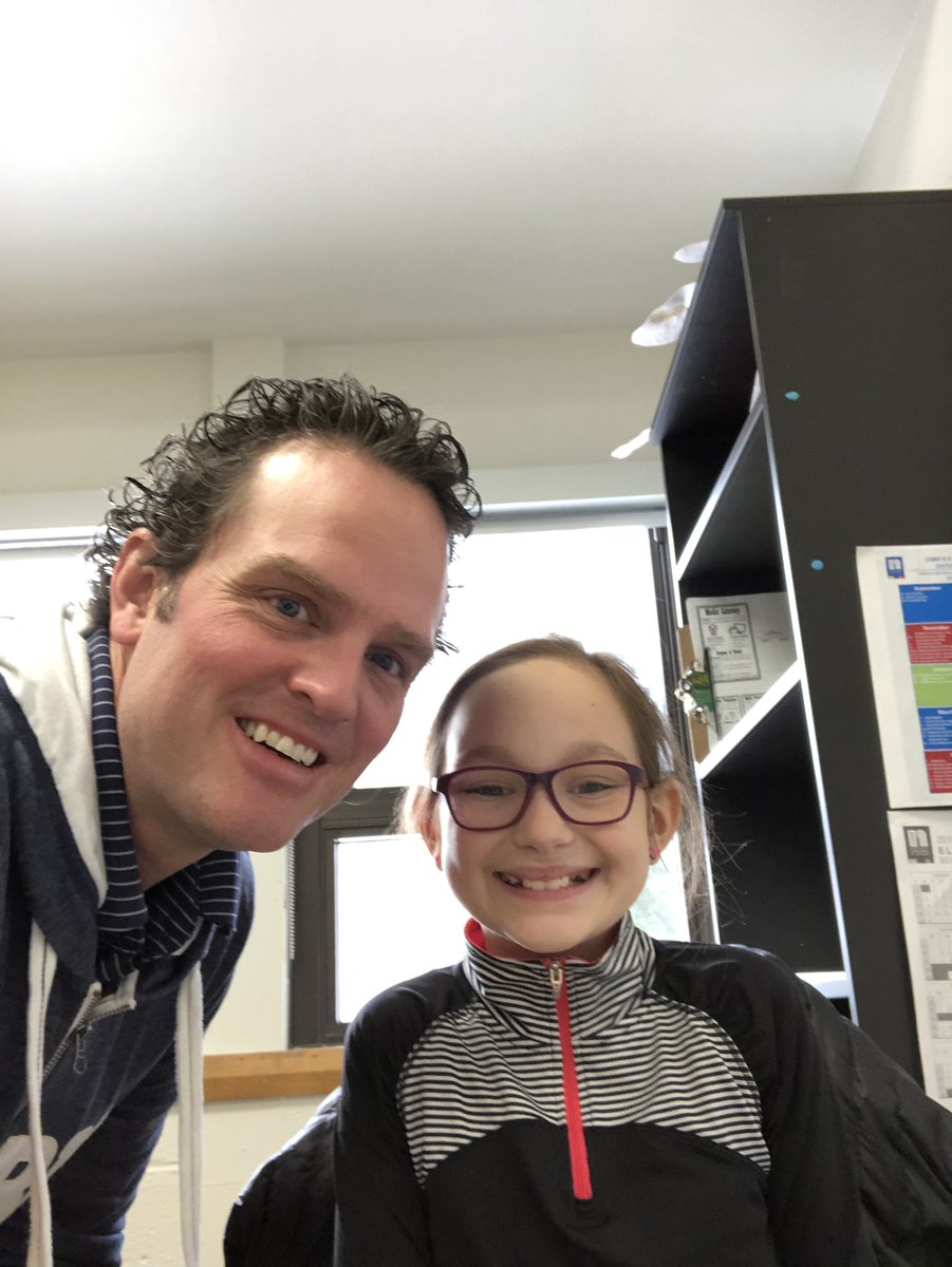 GAGDSBN's tweet photo. Good news phone calls in person today. Nothing better than your child calling to tell you in person 😃 ☎️ 🥳#GoodNewsCallOfTheDay https://t.co/3Eks3N3Emg