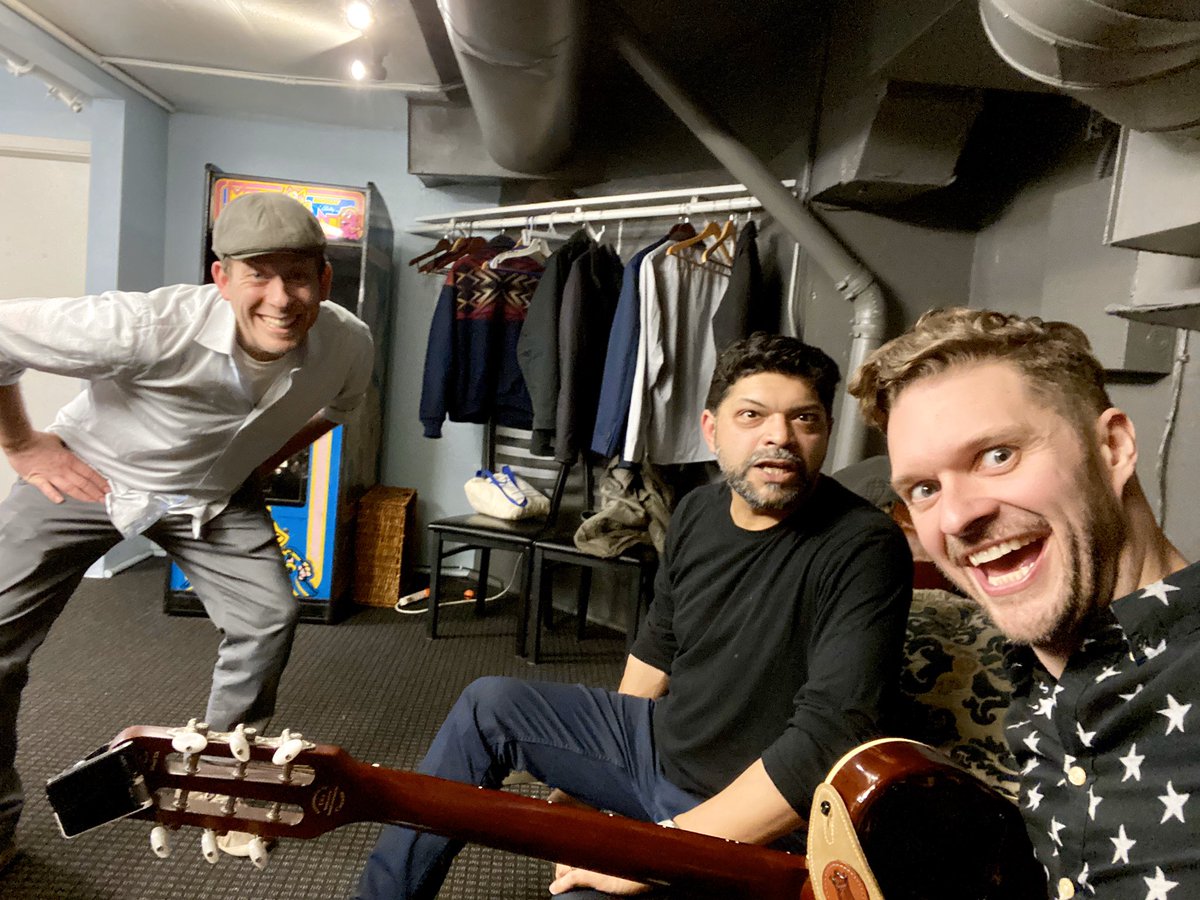 jellyd's tweet photo. Had a blast with these lovely freaks at @MortifiedSFBAY last night for @SFSketchfest . Us losers gotta stick together! https://t.co/bzF21cYxQy
