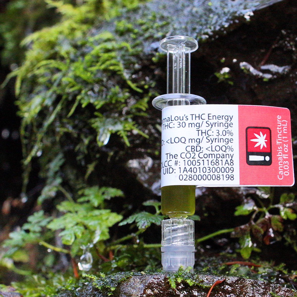 WhoMamaLou's tweet image. One shot of THC and Ayurvedic Herbs in an easy to carry and easy dispense container!  This is perfect for on the go, or for those curious about tinctures, this is a great way to sample each tincture, THC Energy,  CBD Relief, CBD Sleep, and 1:1 Wellness!

#fullspectrumextract #thc