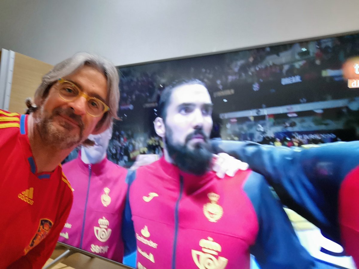 #hispanosrtve24e vamosssss