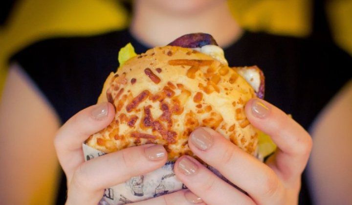 UltimoMama's tweet photo. ¿Quién puede resistirse a un choripán? Te contamos de Chori, plan divertido para disfrutar en familia del sandwich argentino por excelencia. https://t.co/4i3gfaolgF

#somosMUM
#comunidadMUM https://t.co/ej8EVvYkb5