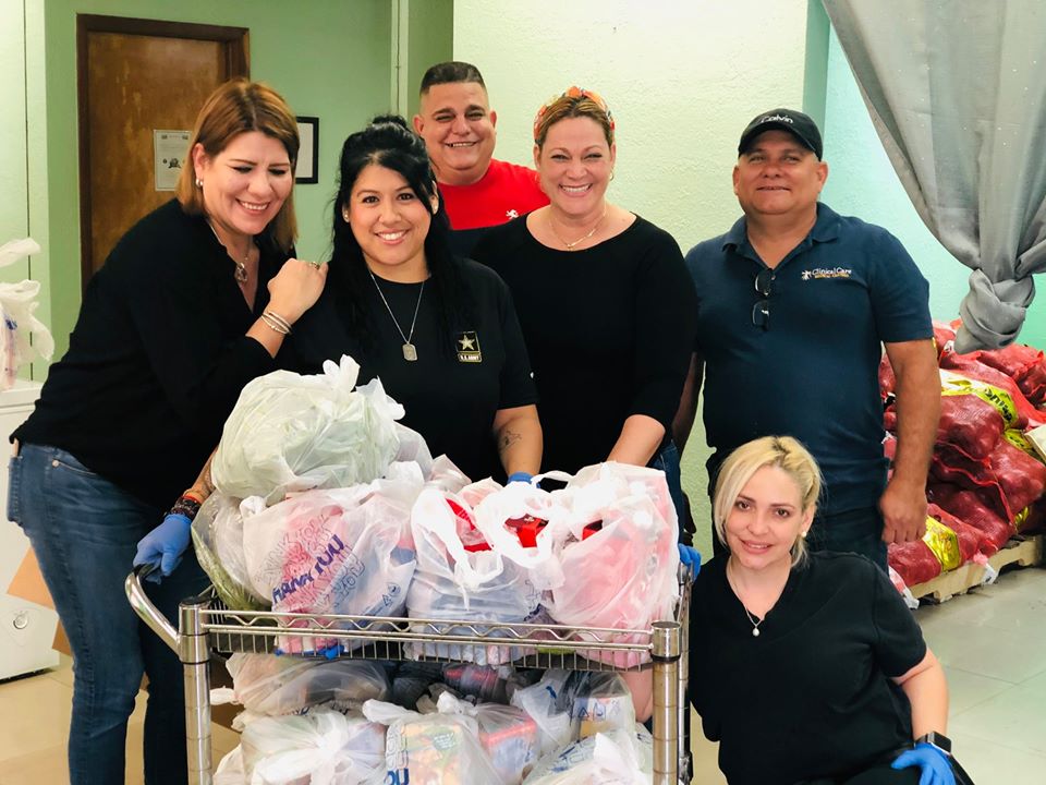ClinicalCareMC's tweet photo. Estamos en 4765 W 8 Ave, Miami, Fl 33012. Donación de alimentos 🍎🥦🥬🥒🍅🍑🥭🍇🍓🍊 Gracias a Tu Primero y Farmshare con la colaboración de Clinical Care Medical Centers 💚 https://t.co/I4jRiLCWsf