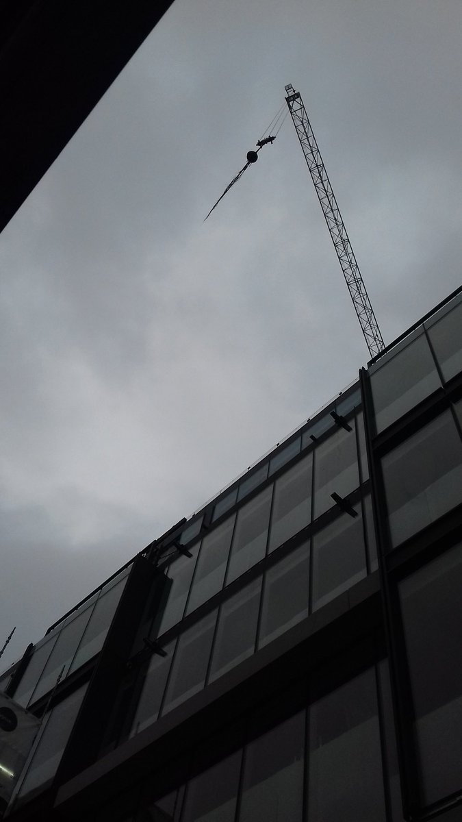 deanff's tweet photo. Really enjoyed my day at 60 London wall today flying 36 semi mature trees over the skyline of central London great team work went like clockwork. #frostslandscapes https://t.co/e8fPJ1eEm9