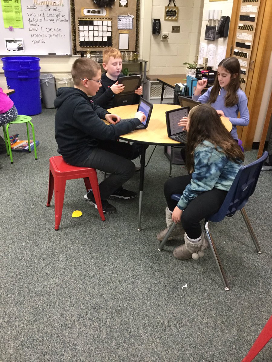 YES_Counseling's tweet photo. Mrs. Reffett’s class worked on identifying and dealing with stress today! @MrsReffett #TweetThatTechYES https://t.co/1JVpa0z2JN