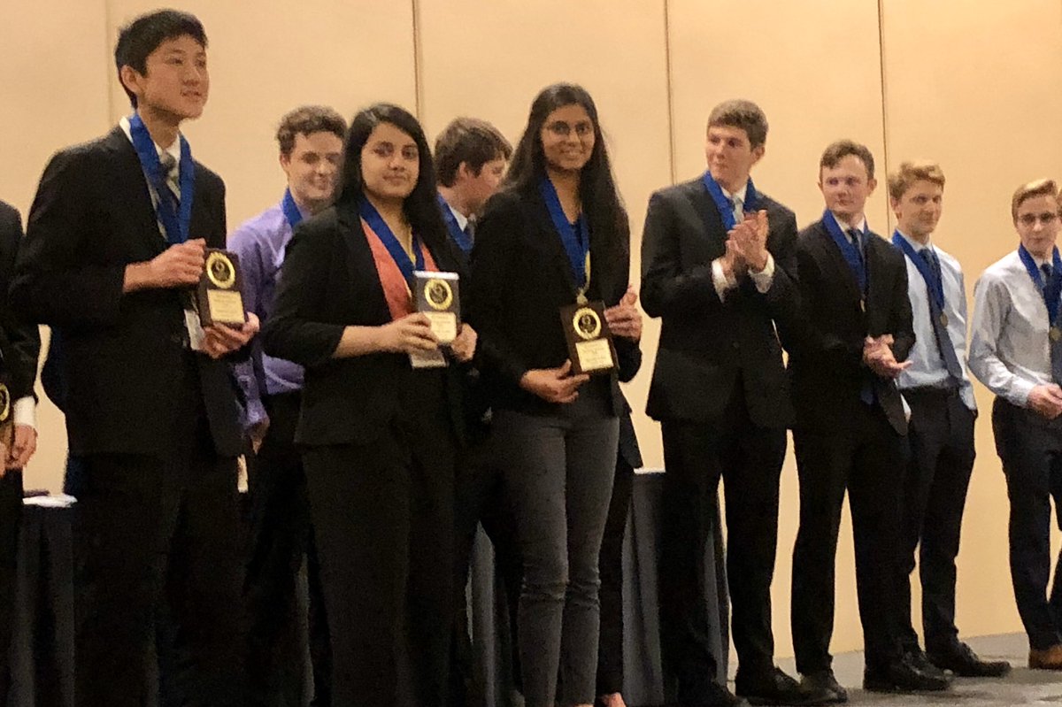 MsKCodes's tweet photo. A great day for @neuquadeca at Sectionals! Congrats to all that qualified for State in March. #DECAtastic https://t.co/jnSKZbfoBi