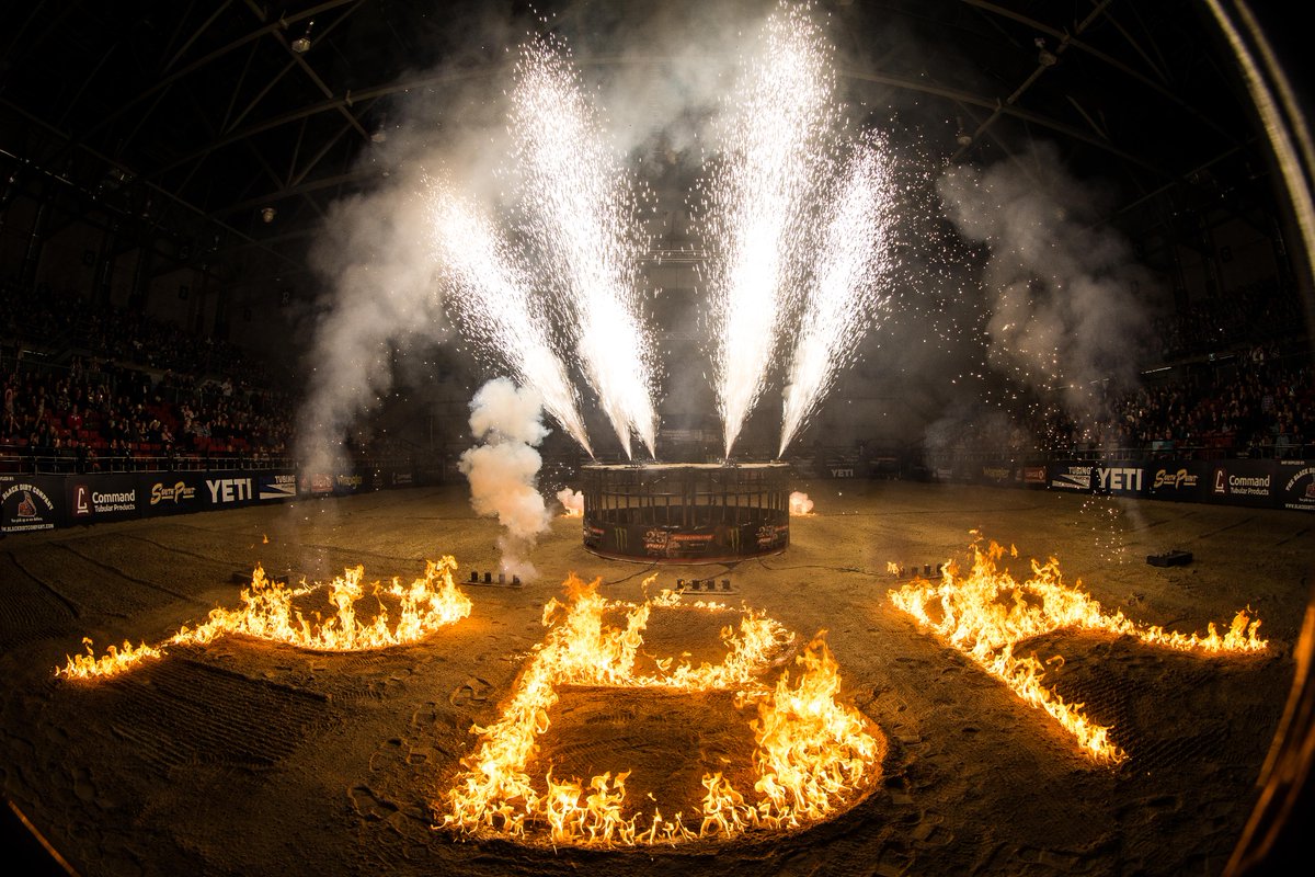 MonsterEnergyCa's tweet photo. Watch a new season of @PBRCanada #MonsterEnergyTour unleash at this weekend’s Calgary Classic! 🤠

🏟Nutrien Western Event Centre
⏰Fri/Sat 7:30
@PBR #UnleashTheBeast https://t.co/EC7Fqxz5W7