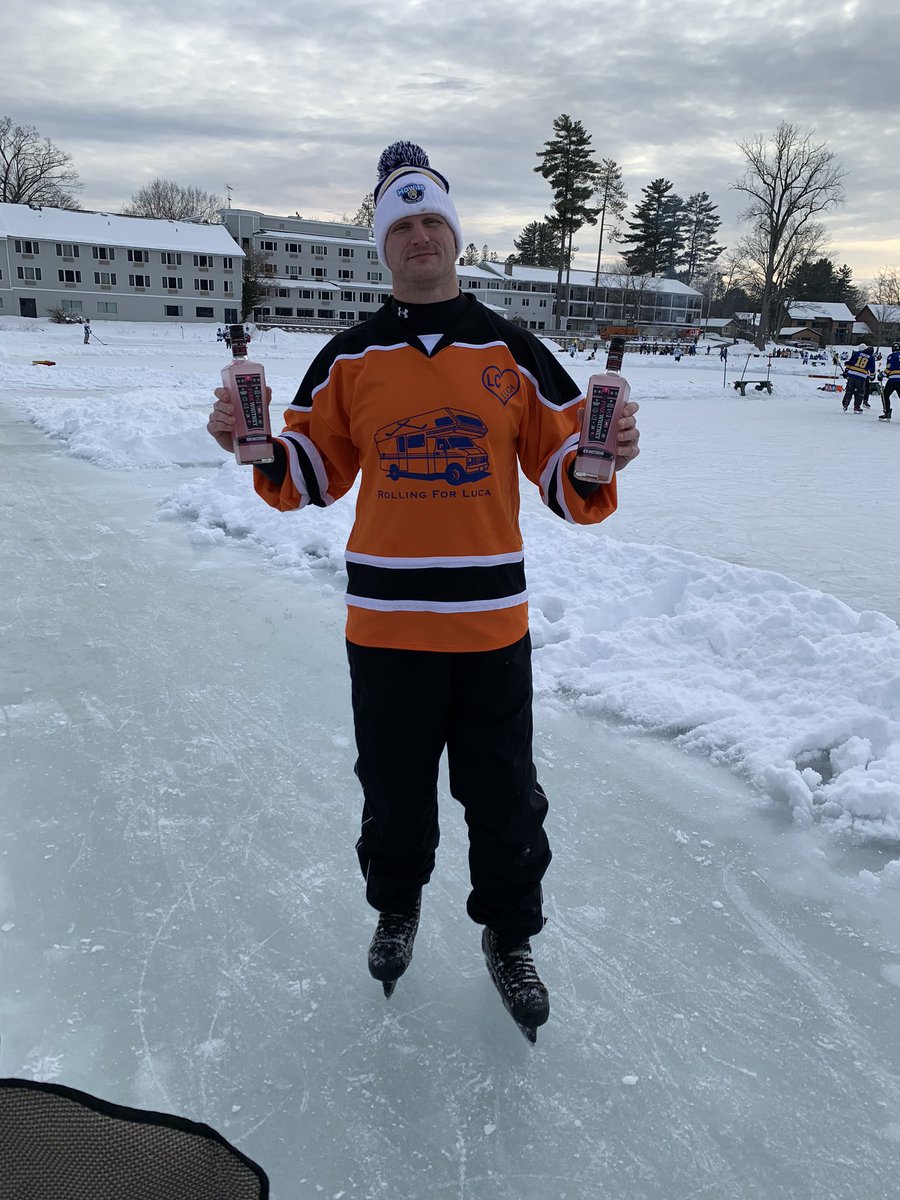 Cockerov10's tweet photo. Representing @pinkwhitney @barstoolsports at the @frostbiteFO pond hockey tourney #pinkwhitney @barstoolsports #batstool https://t.co/JL87gCfVmF