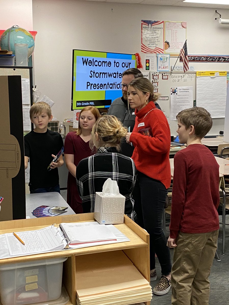 simondssaystch's tweet photo. So proud of these PBL teams &amp; their awesome presentations! #stormwaterrunoff #stem #leaders @HSESCheetahs @ToHollySprings https://t.co/gjXkoaW1wz