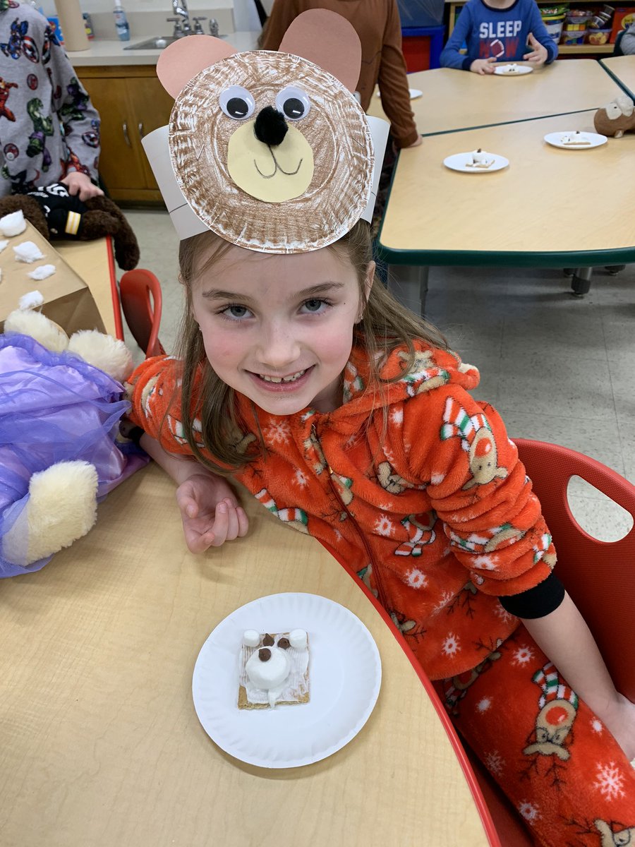 Kindergarten had a BEARY fun Hibernation Day @GillHallElem 🐻