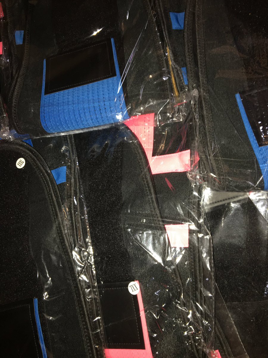 DrayaDiamond's tweet photo. Its time to get rid of your back rolls📍flatten your tummy📍&amp; control your eating📍great back support📍your chest will lift &amp; you’ll be forced to sit straight📍
Place your order now for your 2 in 1 Waist Trainer Belt Today
Sizes L-4XL available if you need a 5xL or 6xL please DM https://t.co/V0vQ1qbsX3