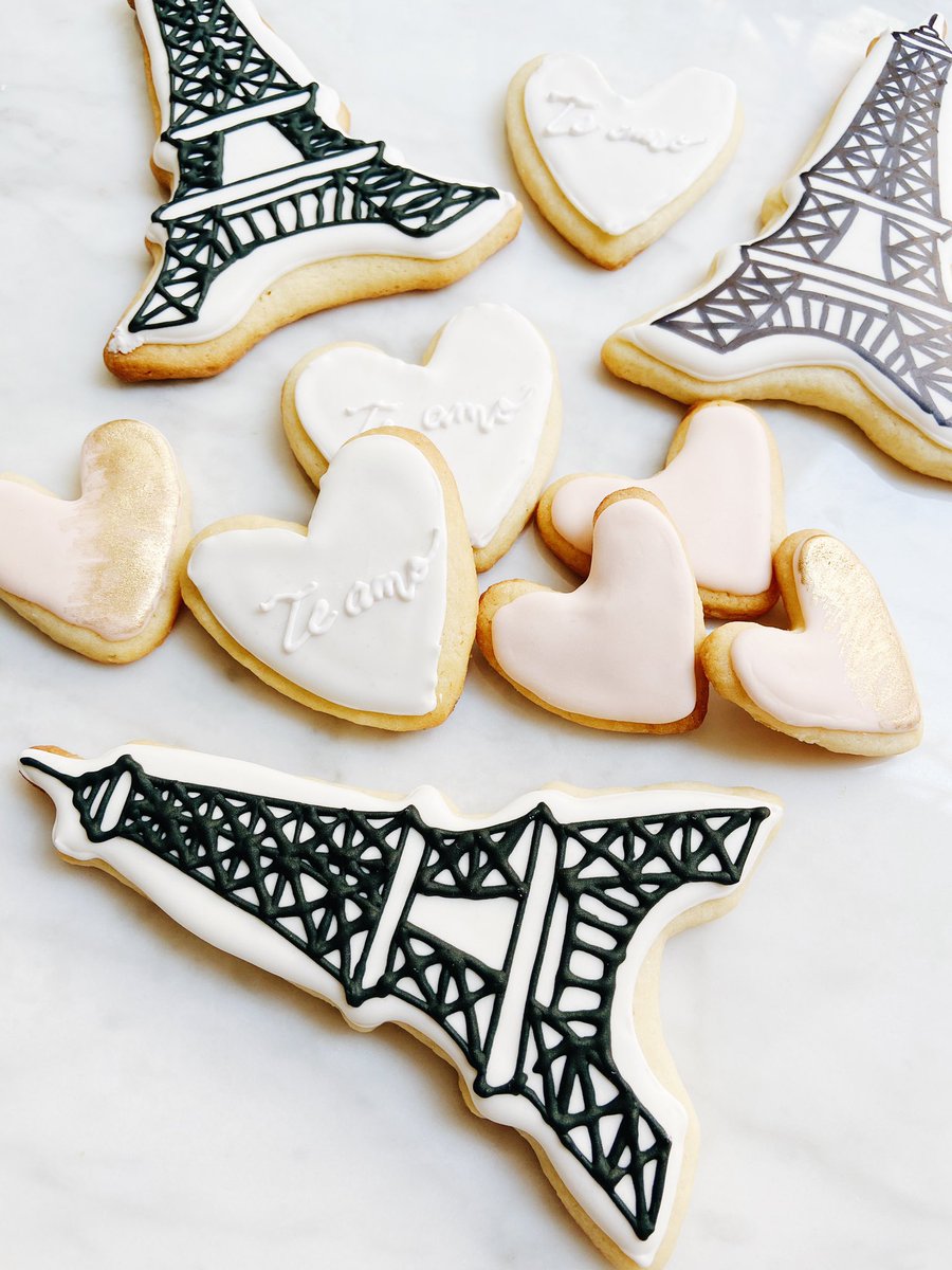 ethnology_mx's tweet photo. Nos encantaron las galletas personalizadas que nos hizo @rosarina_mx ! Además tienen mil opciones de galletas para ti y tus eventos! Síguelos en Instagram y entra a https://t.co/JpAIIrj6n7 para hacer tu pedido de galletas personalizadas ya! https://t.co/1yZLrV4EsR