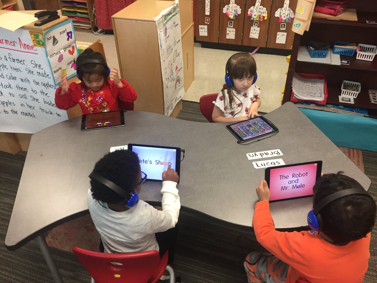 drmjohnston10's tweet photo. Love seeing PK learners actively engaged on a busy Friday morning with @megangist at @LindaLyonES  Thank you Ms. Howle and your amazing team! @RockElemC_I @rockwallschools https://t.co/0nsg0ciNO0