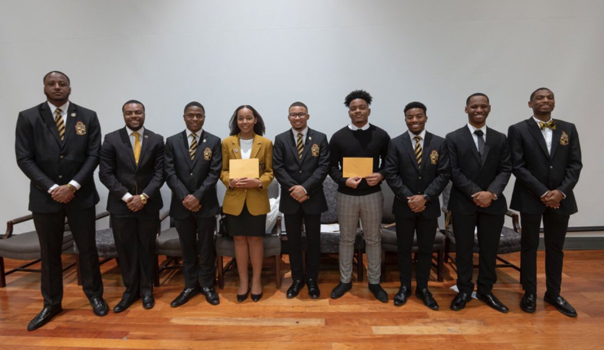 BETAOOPALPHAS's tweet photo. The Brothers of Beta Oop had the opportunity to host this years MLK Convocation where we awarded two students who we believe exemplifies scholarship and leadership. Congratulations again Brittany Humedawson and Carlton Coleman. #myasu https://t.co/0jT0f65cwC