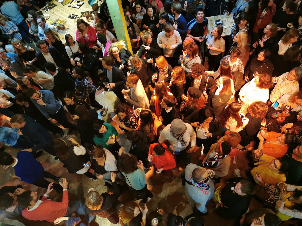 LoreFenn's tweet photo. Stand, ateliers, présentations, témoignages... les équipes de @laplateformei étaient au RDV de la Journée des équipes Nord du @GroupeSOS https://t.co/QpabAqLs2l