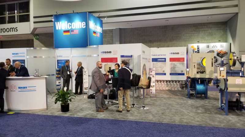 Wardwell_Co's tweet photo. #FlashbackFriday #Interwire2019 in #Atlanta was a great experience! #wire #wirebraiding #braidingmachine #WardwellBraiding #mfg https://t.co/RfHClY4nNU