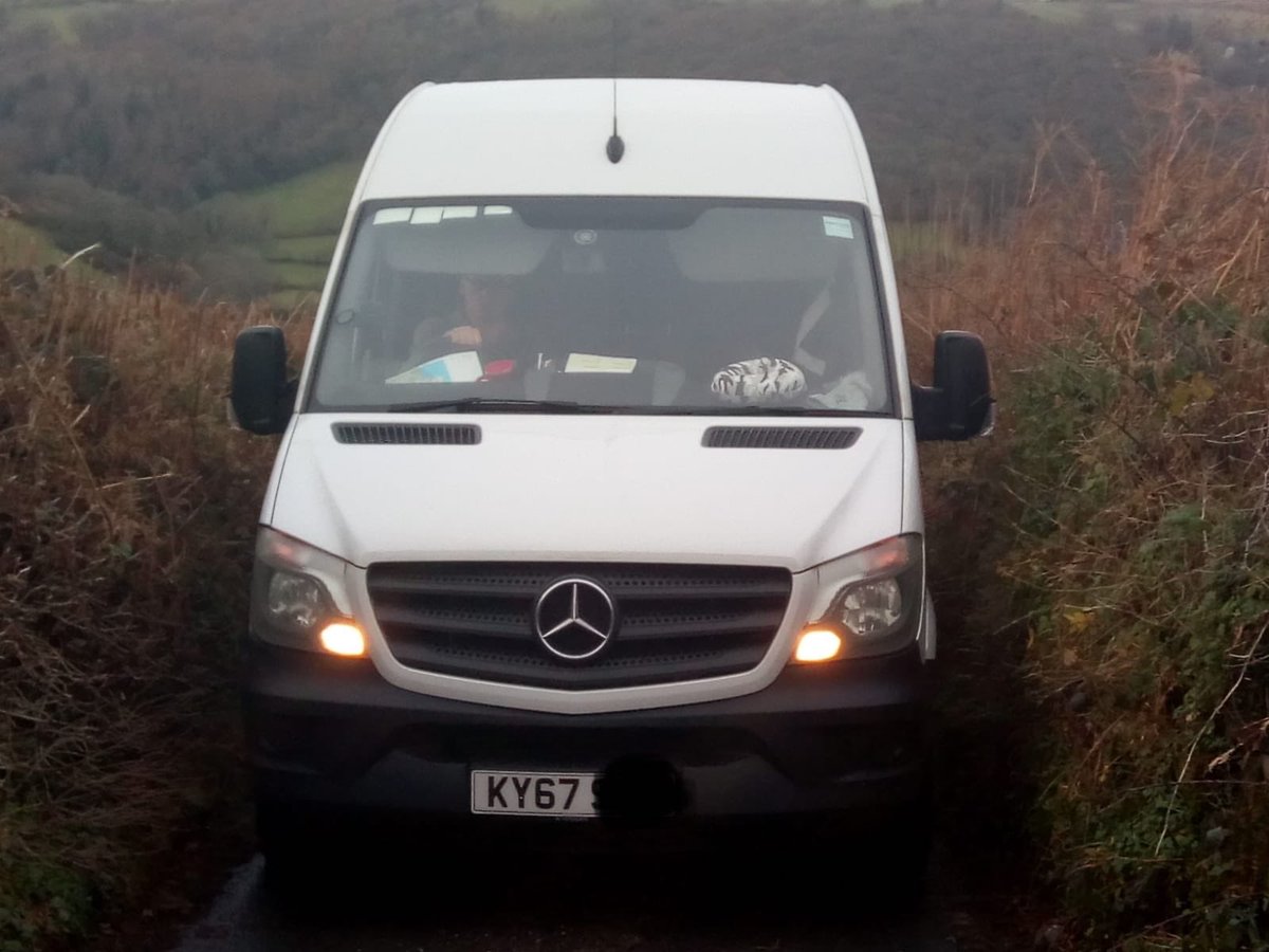 XLWB Sprinter in Aberdeen Monday around 3pm coming back to Wigan give us a call if it’s any use 😄 space one way up too #Aberdeen #courier #sameday