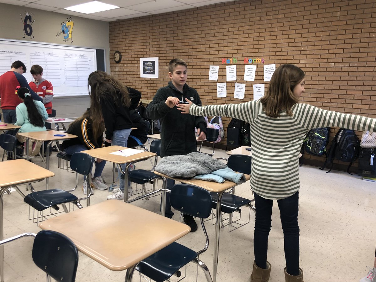 Vh2465's tweet photo. Body Math: looking for the Golden Ratio #oneathens https://t.co/ltC0W2OBLv