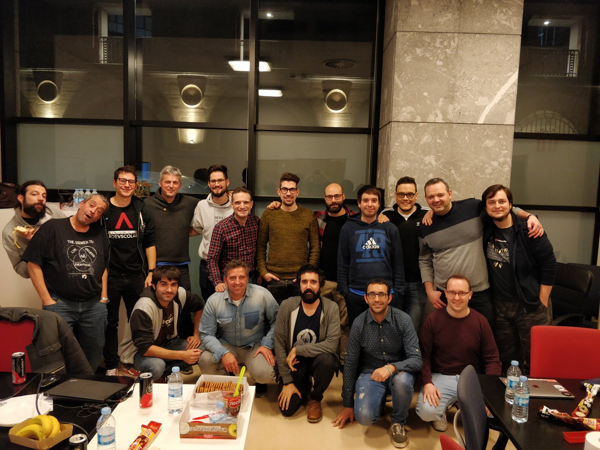 Eskerrik asko denoi!! Hoy pronto a casa, que mañana toca disfrutar la <a href="/BilboStack/">BilboStack Conference</a>!! 🎉🥳