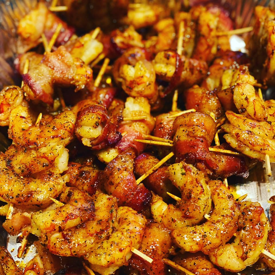 Thermapen's tweet photo. Cook of the Week: Derek E.
We could eat these these bacon wrapped shrimp all day. Good job, Derek!

#thermoworks #thermapen #cookoftheweek #cookoftheday #cooking #food #foodie https://t.co/MxjKCU7tR5