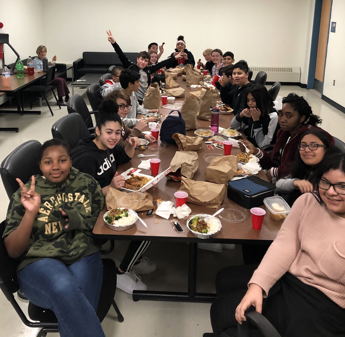 MissCascio_Math's tweet photo. Celebrating the end of midterms with a lunch party! 📓📚✏️ 🎊 #hardworkpaysoff #seenatscofield @Mr_SClay https://t.co/LgRXYyqRPu
