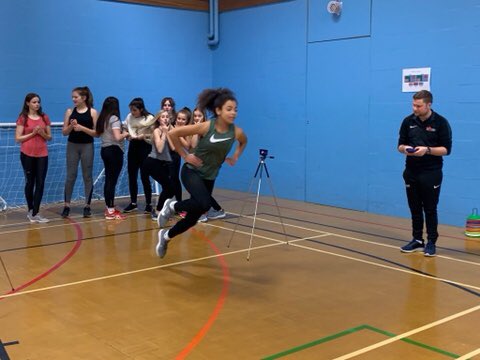 BrookshawNC's tweet photo. Thanks to @jeffaldous from @UoB_SSPA for an excellent fitness testing session with our year 9 team tonight. The girls worked hard and thoroughly enjoyed the session. 🏃🏽‍♀️🏃🏽‍♀️🏐 https://t.co/7O654xTcJh