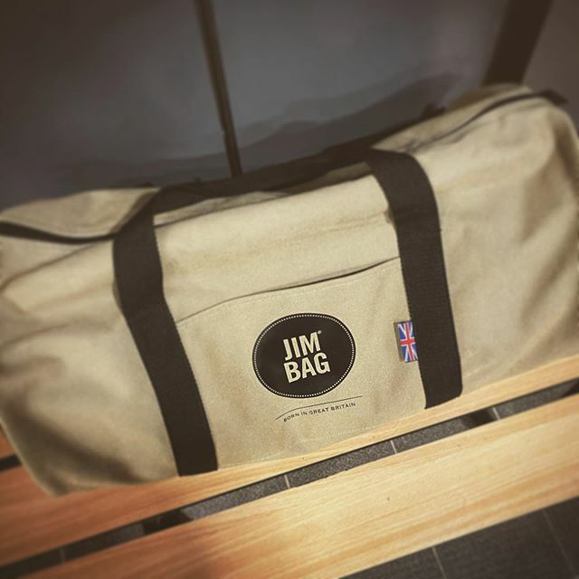 Twice in one-day... who would have thunk it?! #changedman thanks @jimbaguk for hooking me up with this awesome new bag! Check ‘em out. ift.tt/2RQx8eD