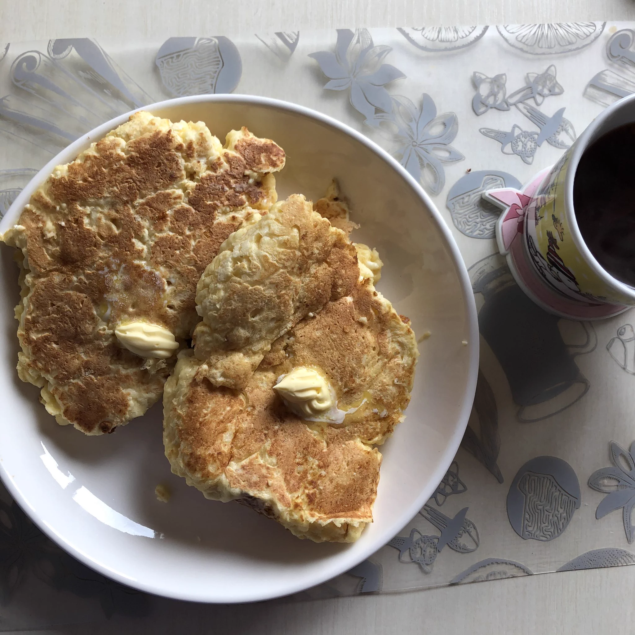@tos
パンケーキの日で豆腐も余ってたので作った✨思ってた見た目とは違うけどおいしーい！  