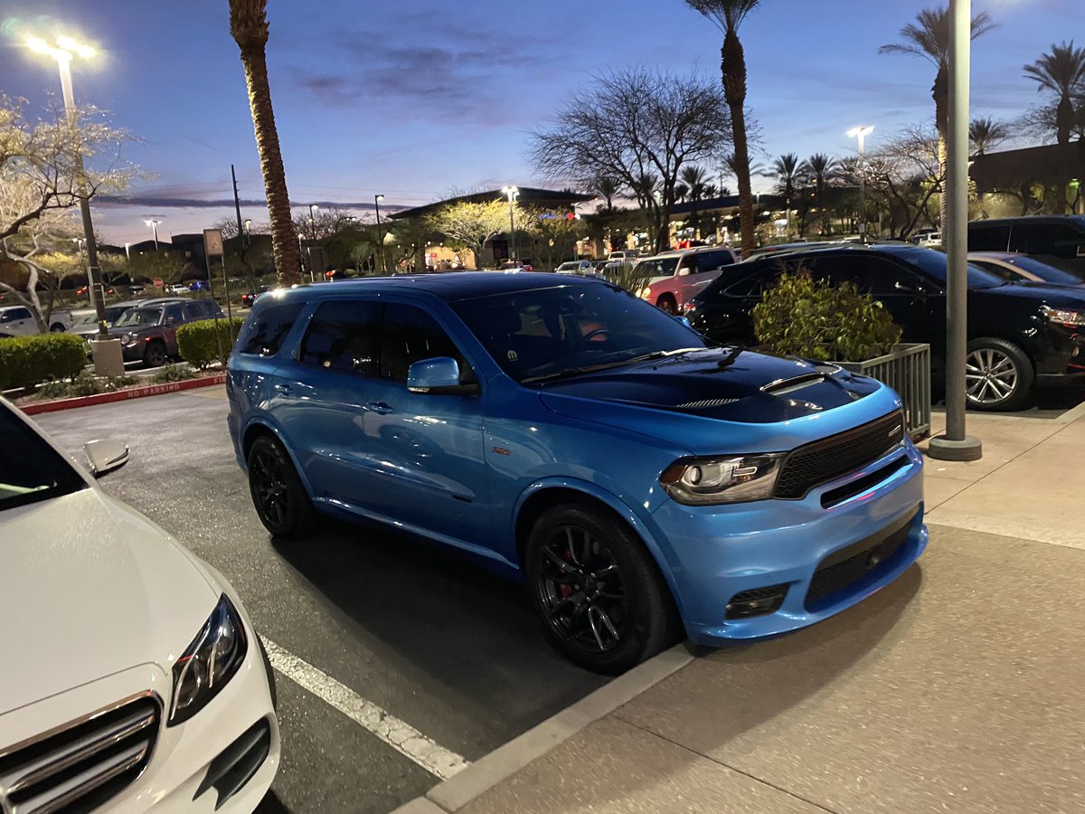 DJLightFighter's tweet photo. Whip Clean,  hair Cut ......   Bishes beware !!     #Mopar #SRTDurango https://t.co/DkFYdc7i9V