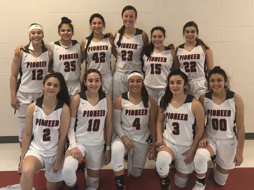 DBack_GHoops's tweet photo. 👏🏼👏🏼👏🏼WTG Lady Diamondbacks for a win against LJ Palmview. 9-0 in district play. @SharylandAth @SISDnews @DBackBooster #RiseTogether #PlayingForWe https://t.co/CVm9mNowKe