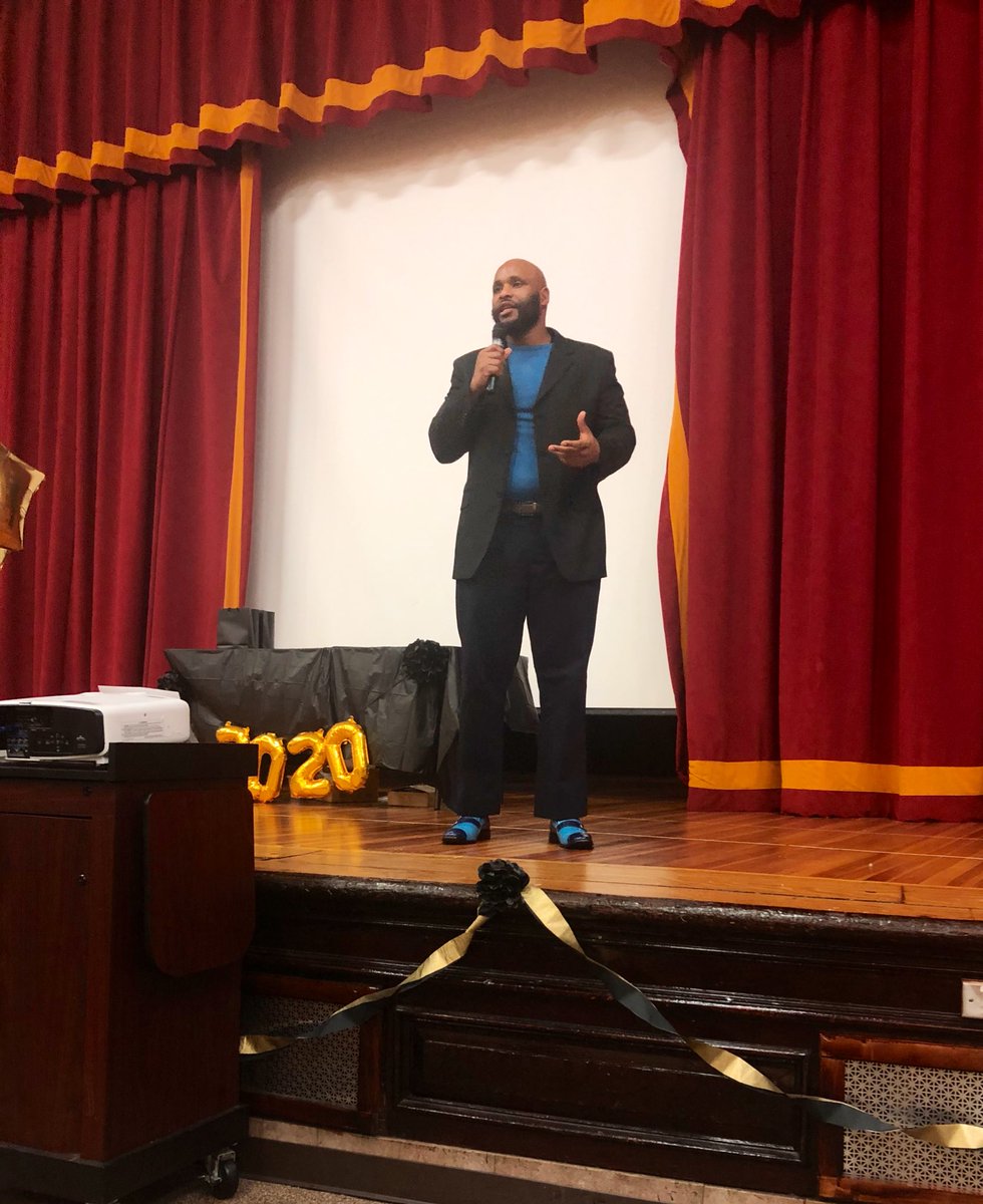 MsTarantula24's tweet photo. What an exciting day! 8th grade ring ceremony! We celebrated the halfway mark to graduation! https://t.co/6d0ODFzVt6