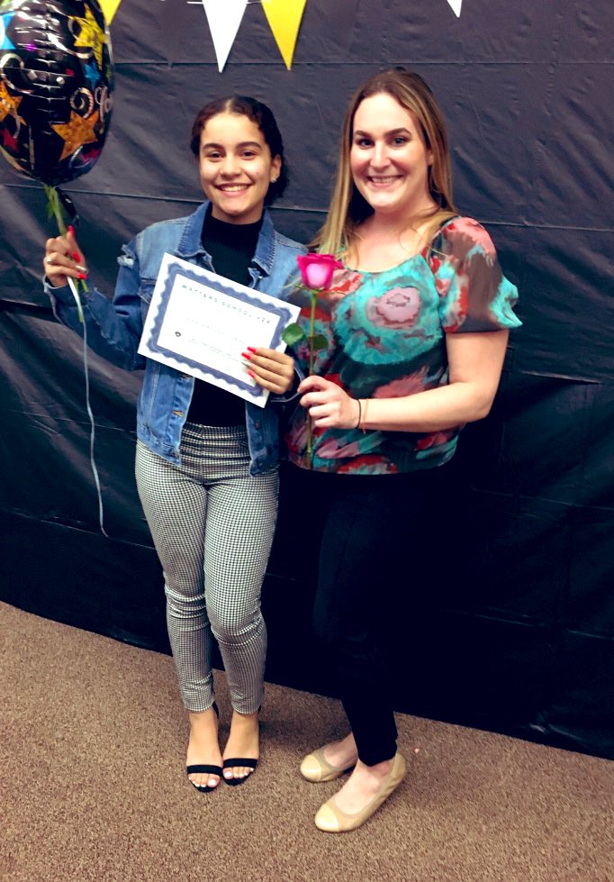 MsTarantula24's tweet photo. What an exciting day! 8th grade ring ceremony! We celebrated the halfway mark to graduation! https://t.co/6d0ODFzVt6